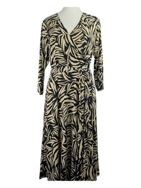 Leota Perfect Wrap Zebra Print Faux Wrap Dress Size M | 3/4 Sleeve NWT